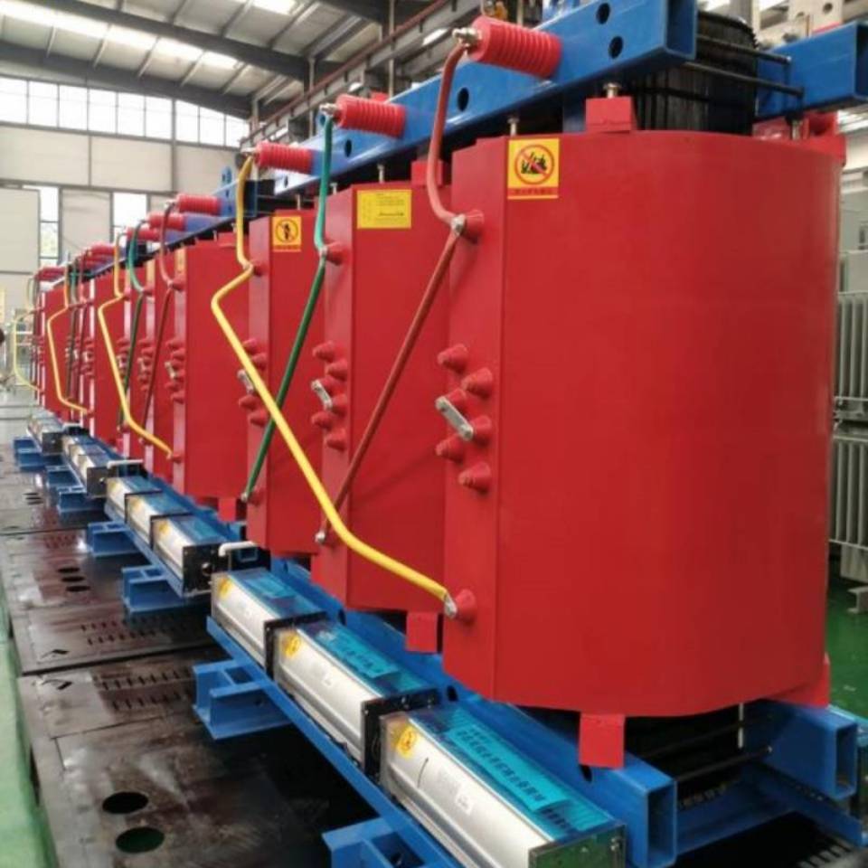 坚持自主创新,推动输变电重大技术装备国产化进程,积极走出去参与世界各国电力建设,推动干式变压器输变电技术输出。